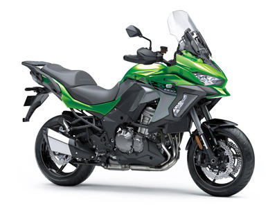 しょー ミラノショーに「W800 STREET／W800 CAFE
